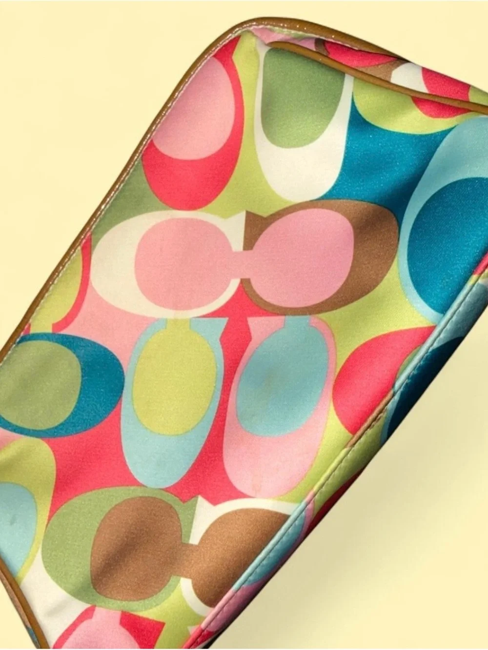Multicolor Circle-Print Women’s Cosmetic Pouch